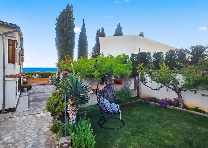 Casa Astrid By The Sea In Porec